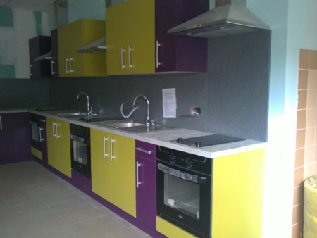 Cuisine loft vert anis/prune 